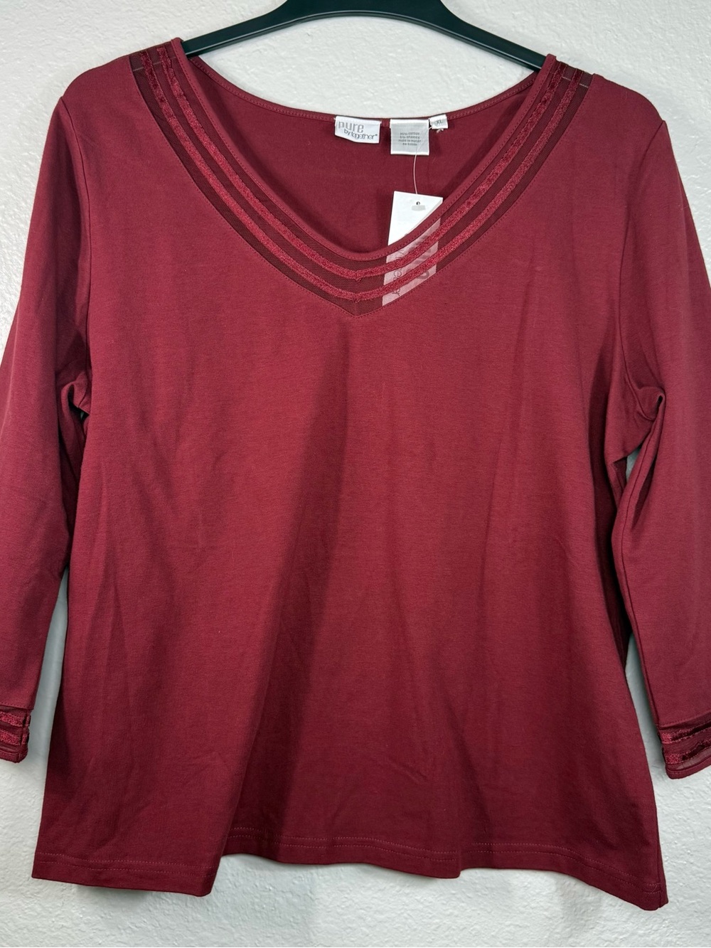 Burgundy v-neck shirt 3/4 Sleeves Top Size XL Blouse Brand pure by together